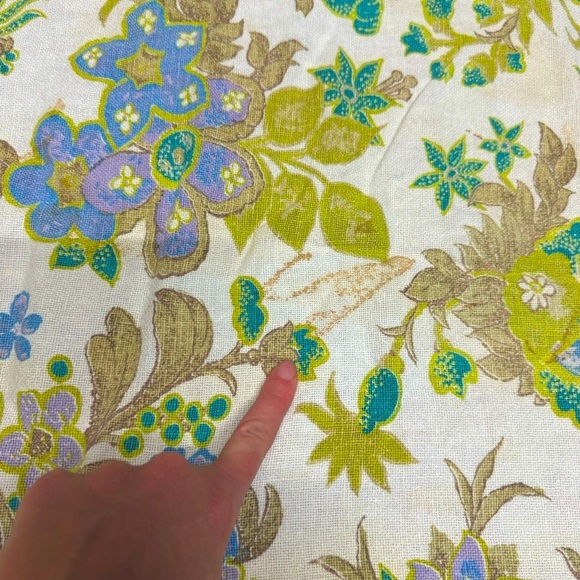 Vintage floral printed oval tablecloth cotton 81 x 53 fabric cottage home linens - Picture 6 of 6